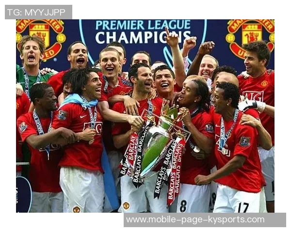 哈格里夫斯称赞曼联防守出色进攻能力依旧强劲 哈格里夫斯称赞曼联防守出色进攻能力依旧强劲